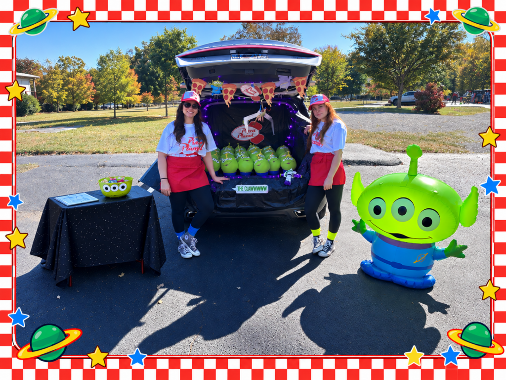 Toy Story Pizza Planet Claw Machine Trunk Or Treat